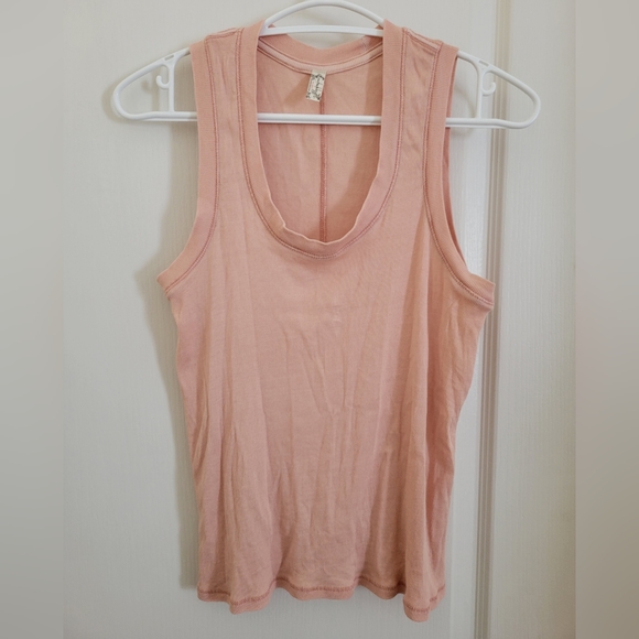 Free People U-Neck Tank in Island Rose - Picture 4 of 7